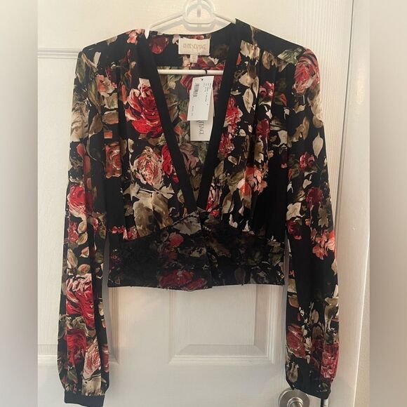 Divine Heritage Tops - Divine Heritage woman’s floral crop top